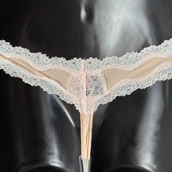 Victoria's Secret sz S beige blue lace lined thong  NWT - Picture 6 of 6